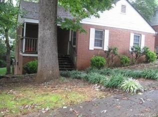 374 Westwood Dr, Statesville, NC 28677
