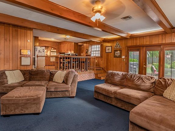 5th image of 322 Oak Hill Dr