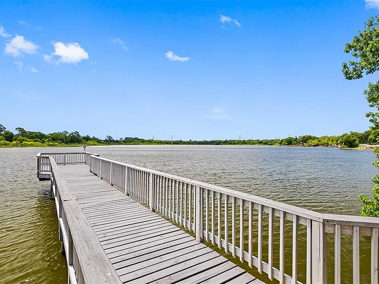 3784 Palace Dr — Photo 21