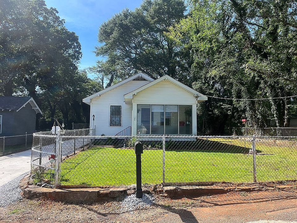 1st image of 104 Cornelia St