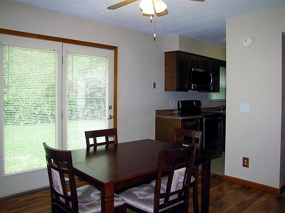 3rd image of 1825 Coker Ave