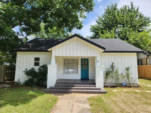 1114 S Stockton St, Ada, OK 74820