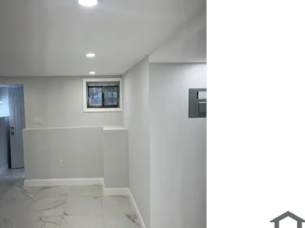 4629 Carpenter Ave, Bronx, NY 10470