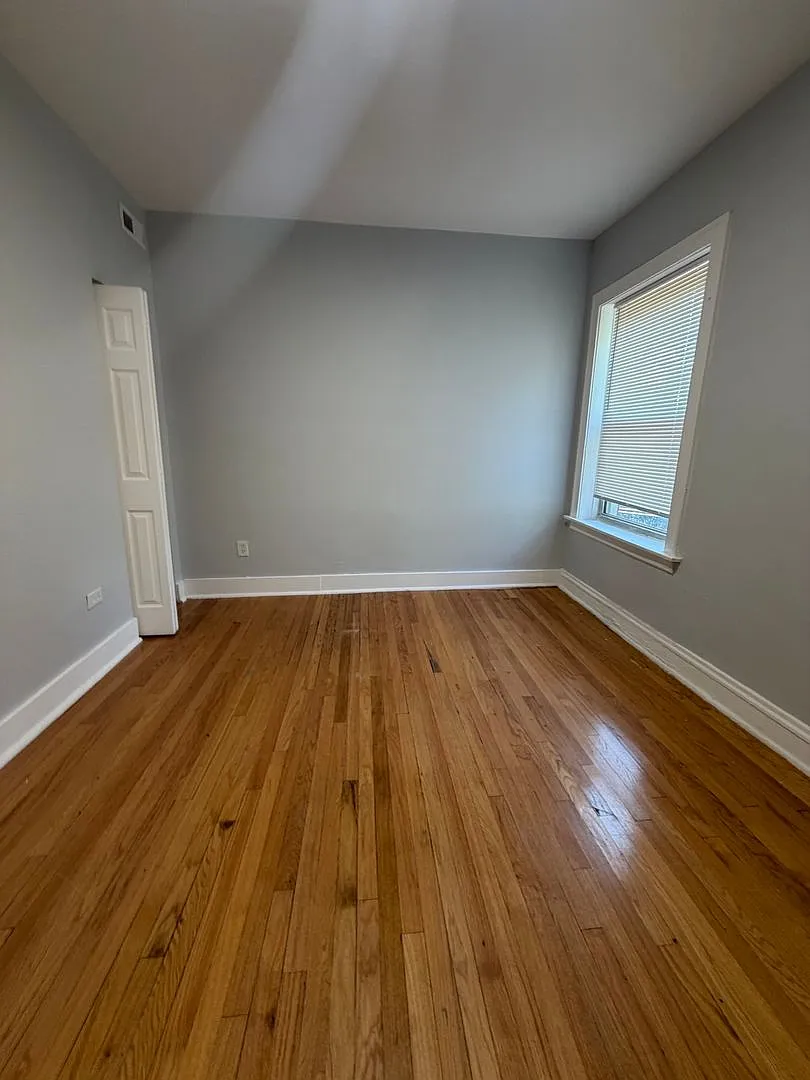 7601-7609 S Drexel LLC — Photo 2