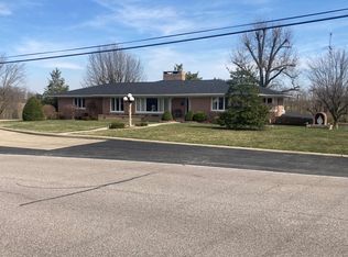 1660 Vienna Dr, Ferdinand, IN 47532