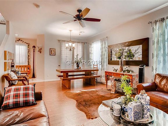 5th image of 2620 Los Palos St