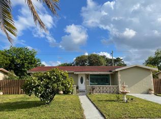 1140 NE 205th Ter, Miami, FL 33179