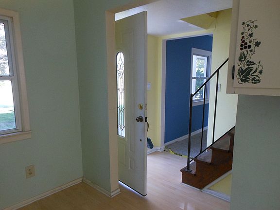 3rd image of 1773 Eastbrook Blvd