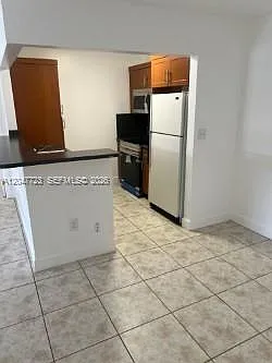 6040 Shakerwood Cir #203 — Photo 6