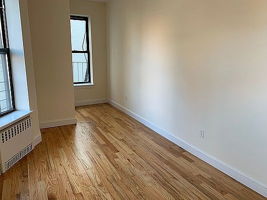 5th image of 360 W 119th St APT 4A