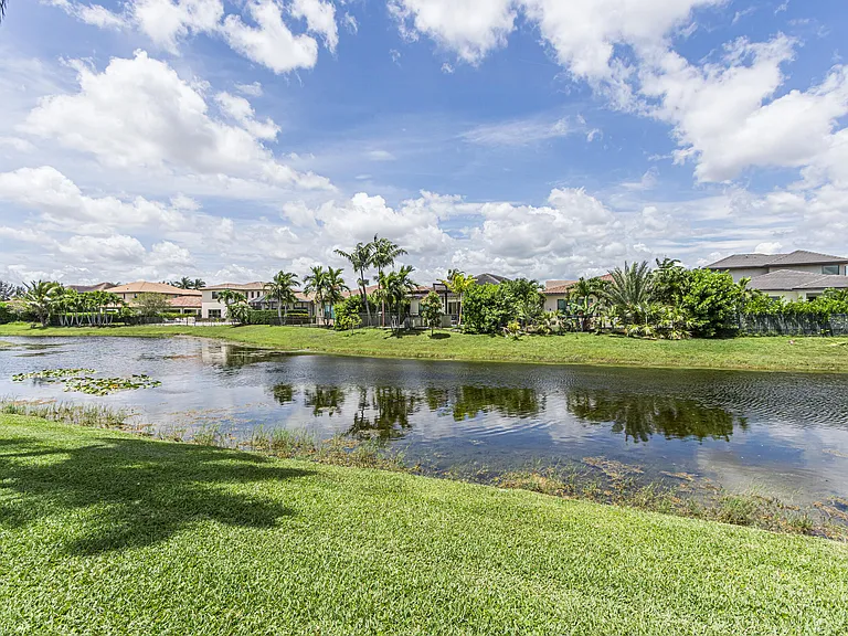 1250 SW 113th Ter #204 — Photo 35