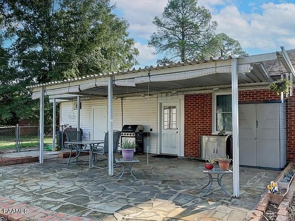 4th image of 1606 Parkview Dr
