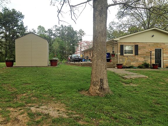 3rd image of 700 Sportsman Club Ln