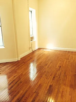 Rented by Bohemia Realty Group | media 26