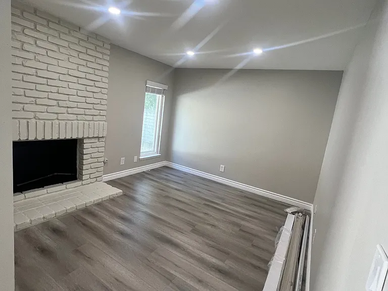 2800 Regina Ave — Photo 12