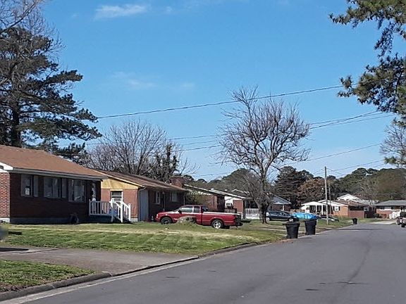 5th image of 918 Dandridge Dr