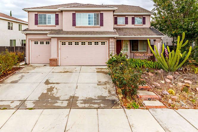 1st image of 1190 Whispering Wind Dr