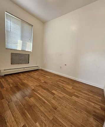 4th image of 4377 161st St Fl 3