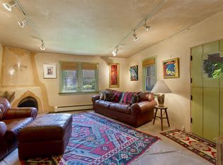 306 Delgado St, Santa Fe, NM 87501