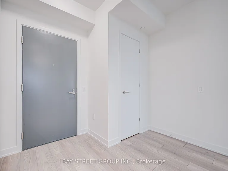 5858 Yonge St #2023 — Photo 10
