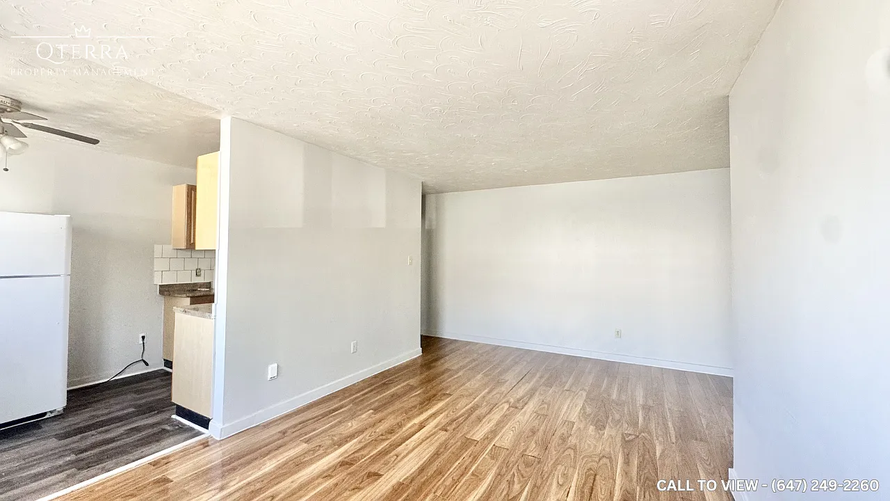 2 bed, 800 sqft, $1,650 — Photo 3