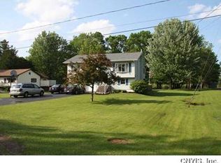 8176 Kneeskern Rd, Bridgeport, NY 13030