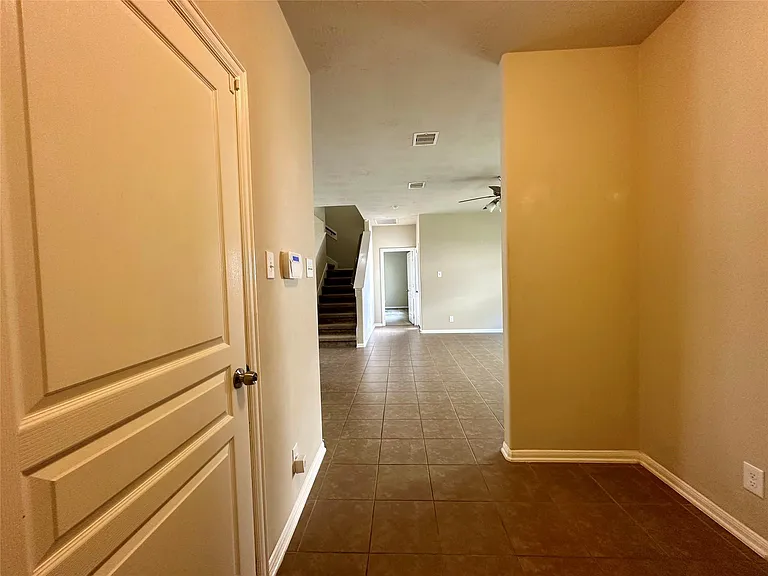 11111 Kingsnorth Dr — Photo 14