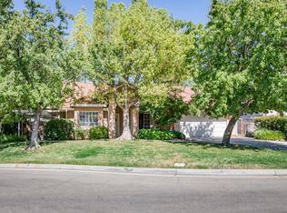 9150 N Red Lion Dr, Fresno, CA 93720