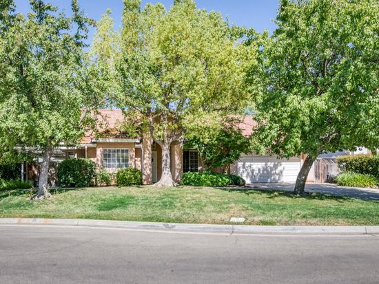 9150 N Red Lion Dr, Fresno, CA 93720
