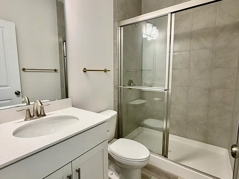 11212 Glasden Rd — Photo 19