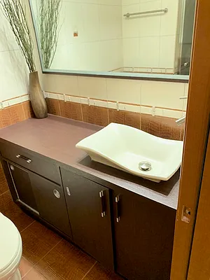 Rented by Vipler Realty | media 19