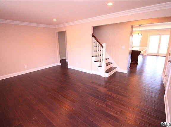 5th image of 3435 1st St