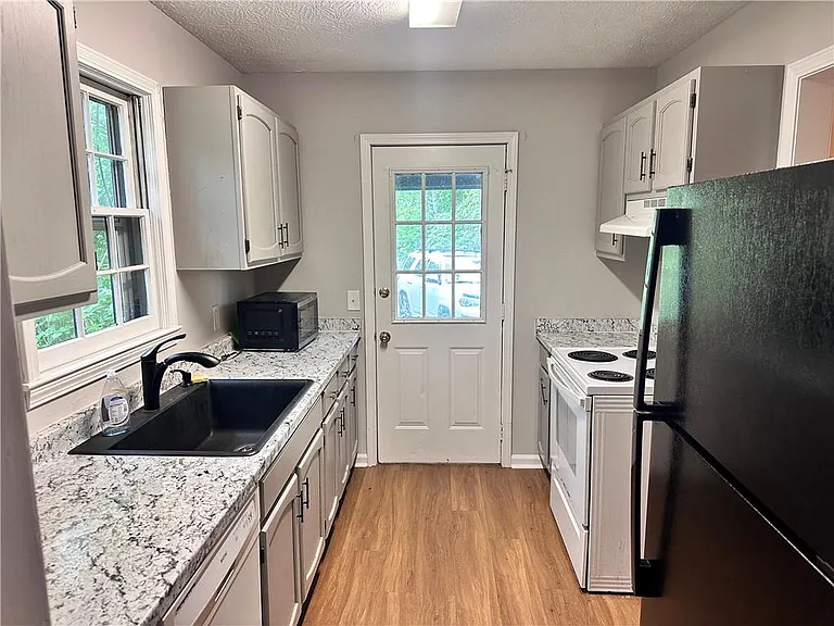 312 Mount Olive Church Rd — Photo 21