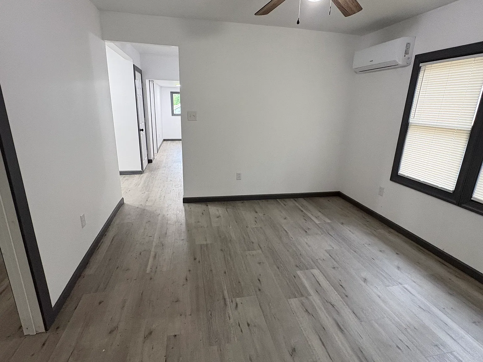 2 bed, 1218 sqft, $1,950 — Photo 2