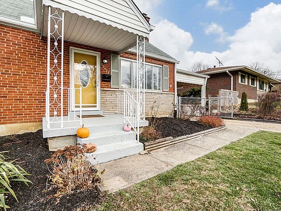 4th image of 10488 Thornview Dr