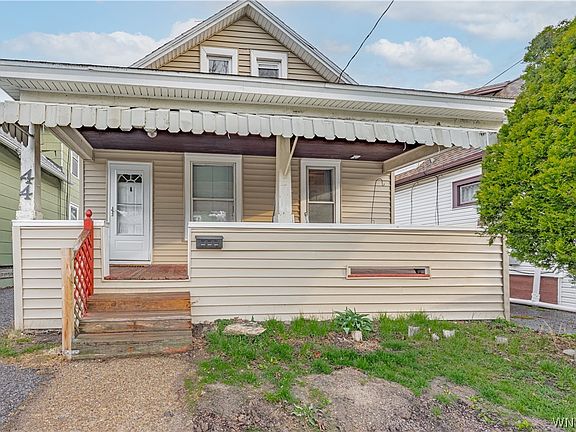 4th image of 44 Ransom St