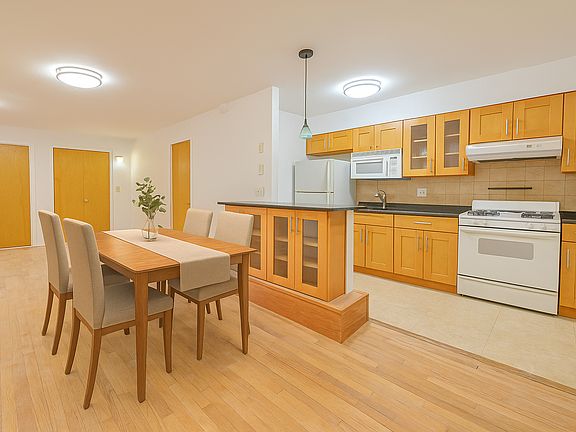 5th image of 86-53 Avon St #1