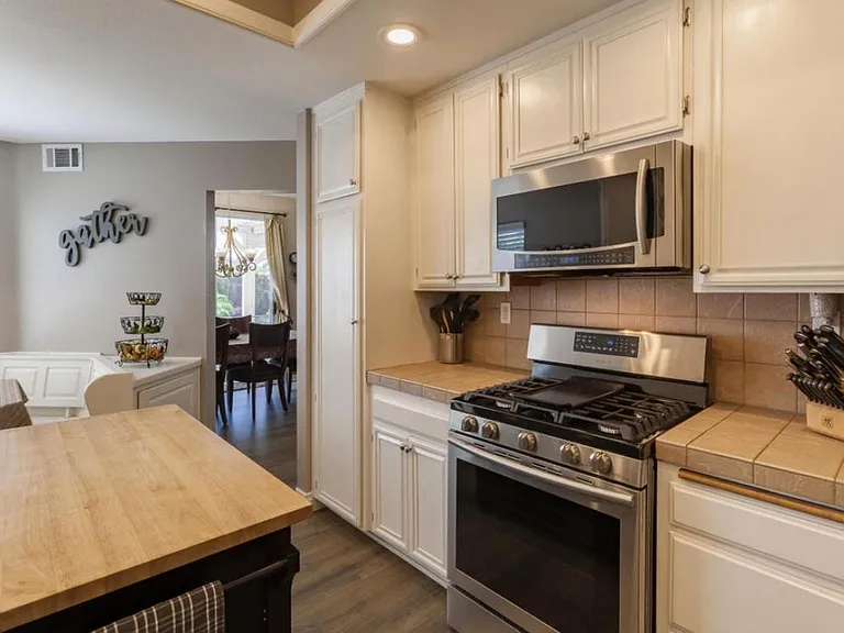 12390 Alderglen St — Photo 9