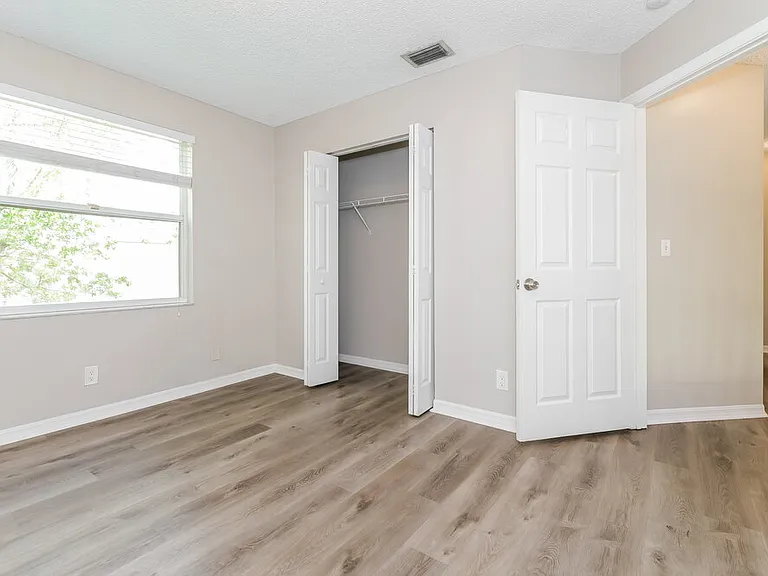 1027 Aviary Rd — Photo 9