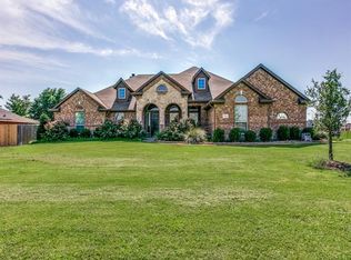 721 Meghann Ln, Waxahachie, TX 75167