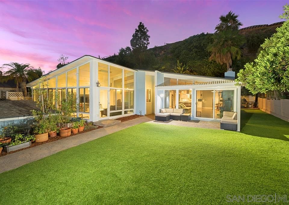 1st image of 4950 Pacifica Dr