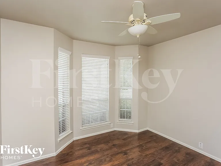 2744 Cedar Ridge Ln — Photo 12
