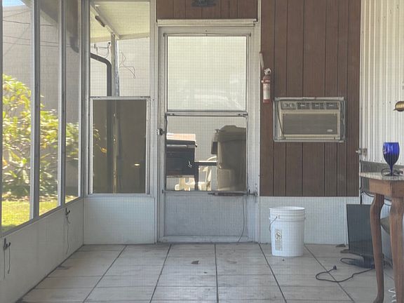 5th image of 14300 66th St N #123
