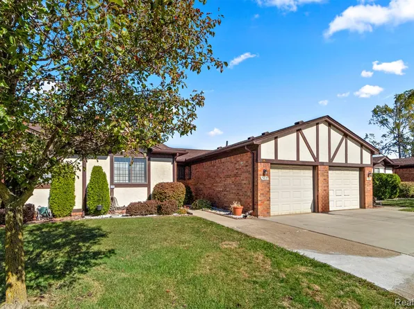 5419 Duke Ct, Warren, MI 48091