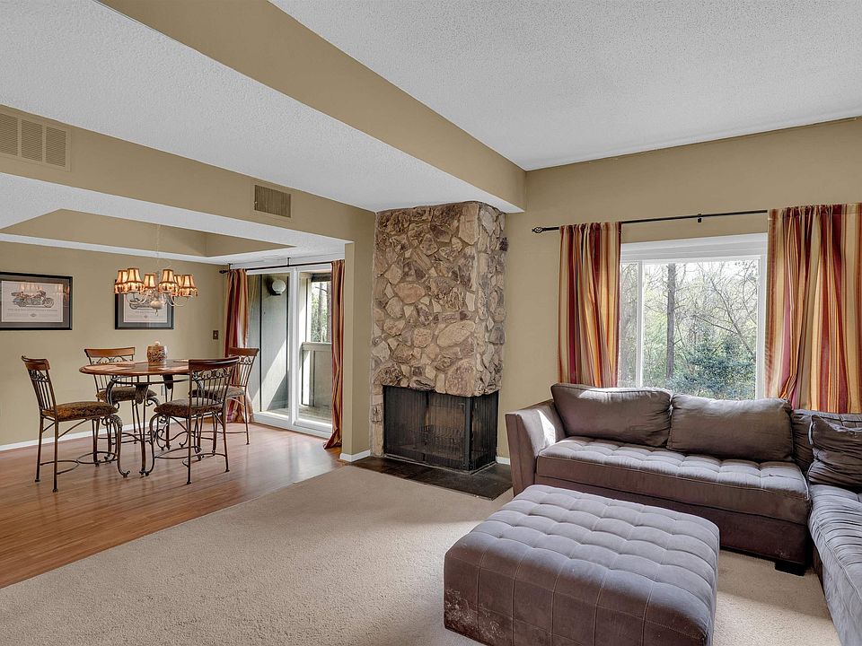 1st image of 2014 Watermark Pl