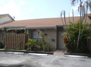 8042 SW 21st Ct, Fort Lauderdale, FL 33324