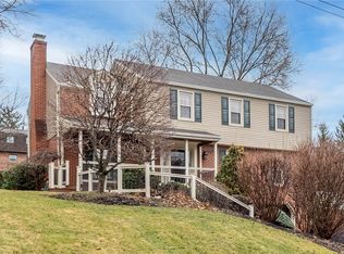 6077 Great Dane Dr, Bethel Park, PA