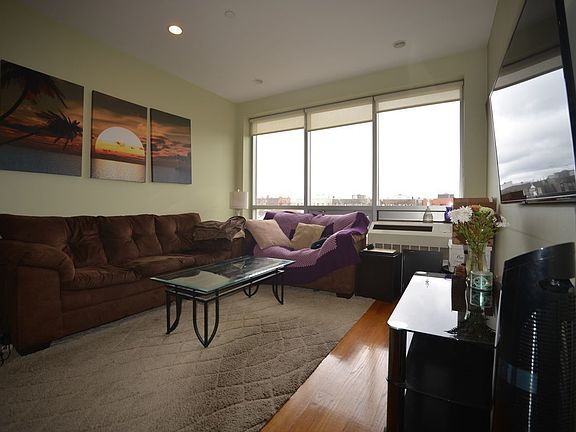 3rd image of 28-25 Steinway Ave #33F