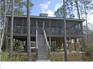 74 Clipper Cv, Freeport, FL 32439