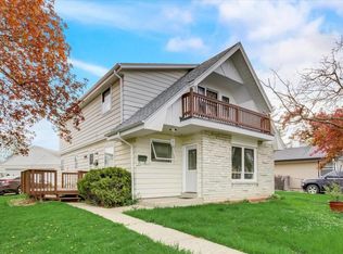8605 W Medford Ave, Milwaukee, WI 53225